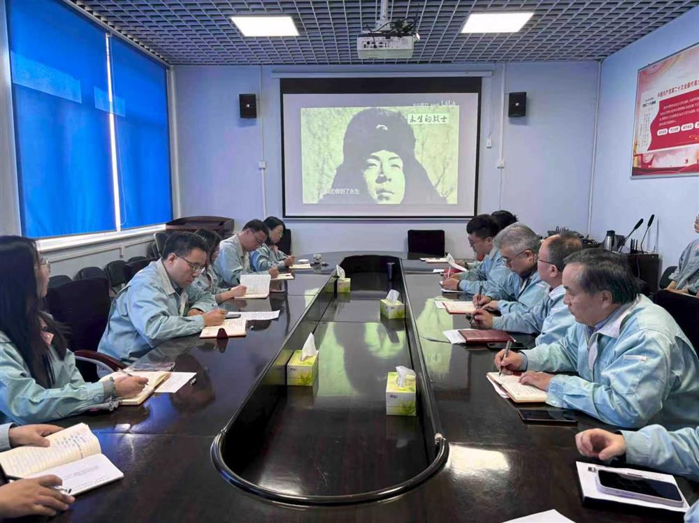 传承雷锋精神 砥砺奋进力量！ 恒盛注册开展“学雷锋”志愿服务系列主题活动